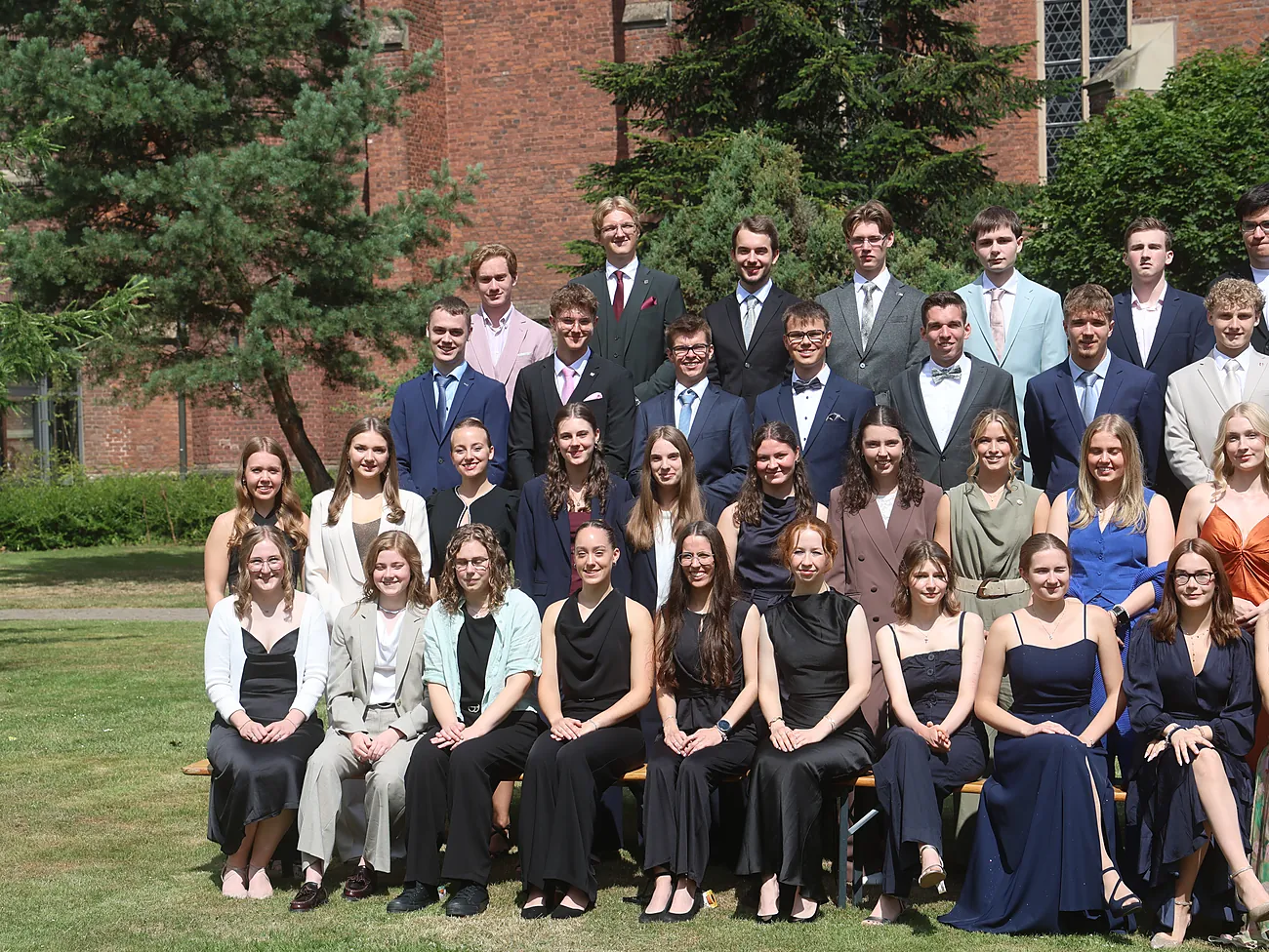 gaesdonck-internat-abitur-2026-067 Ausschnitt Gruppenfoto 1
