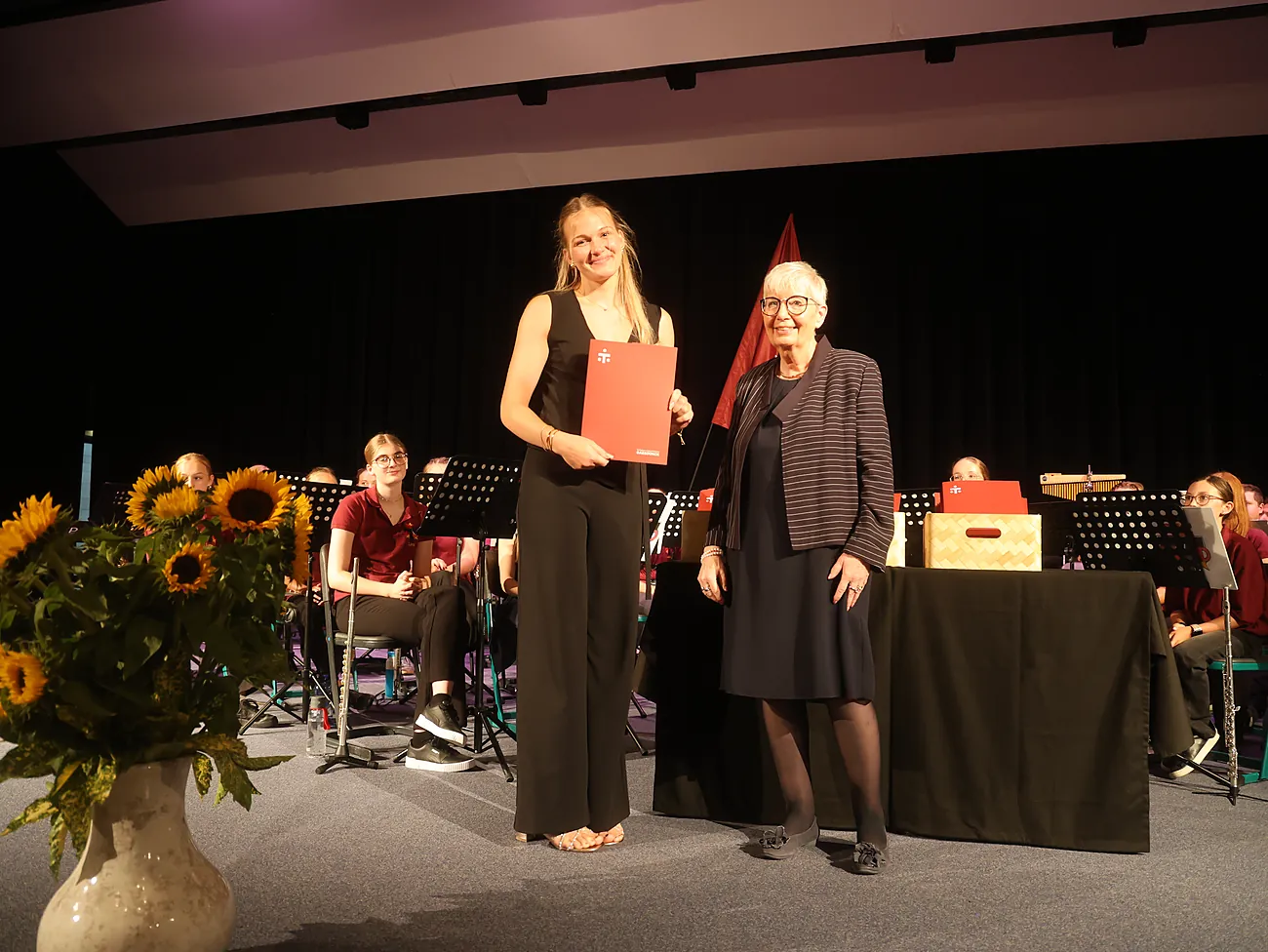 gaesdonck-internat-abitur-2026-142 Zeignissübergabe