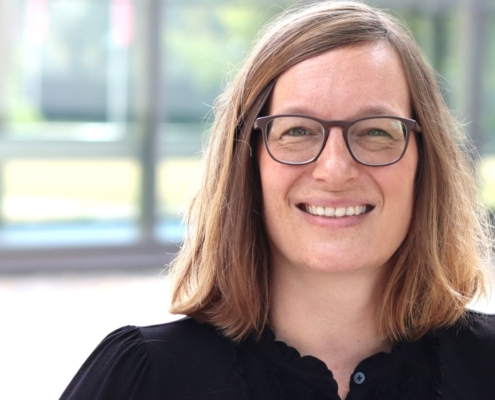 Dr. Eva-Maria Pool